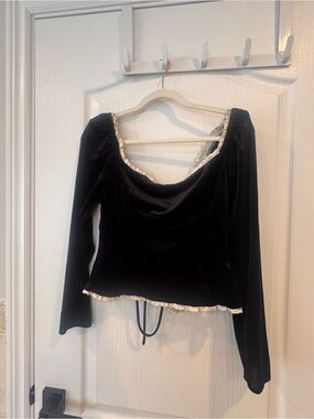 Astr Black Velvet Long-Sleeve Scoop Neck Top with Cream Trim